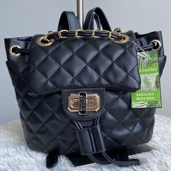 Badgley Mischka | Bags | Badgley Mischka Quilted Backpack  display picture 2